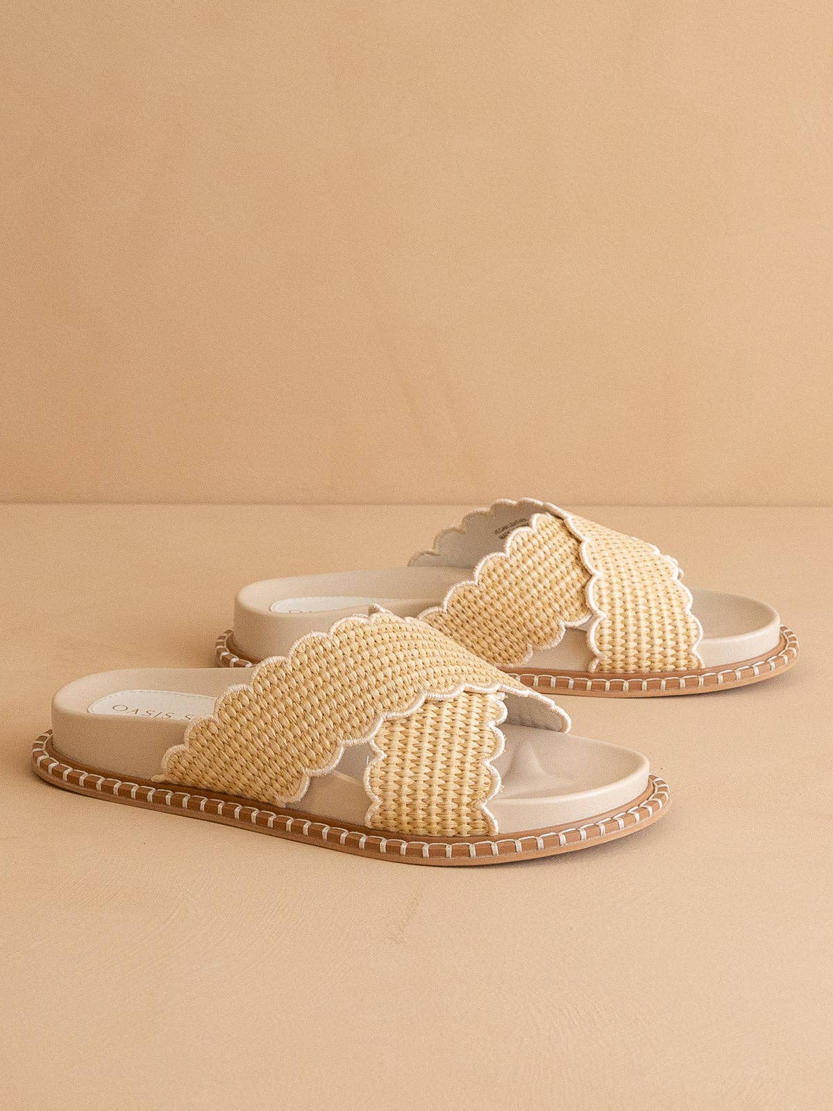 The Fabby | Beige Double Strap Raffia Slide: BEIGE / 9