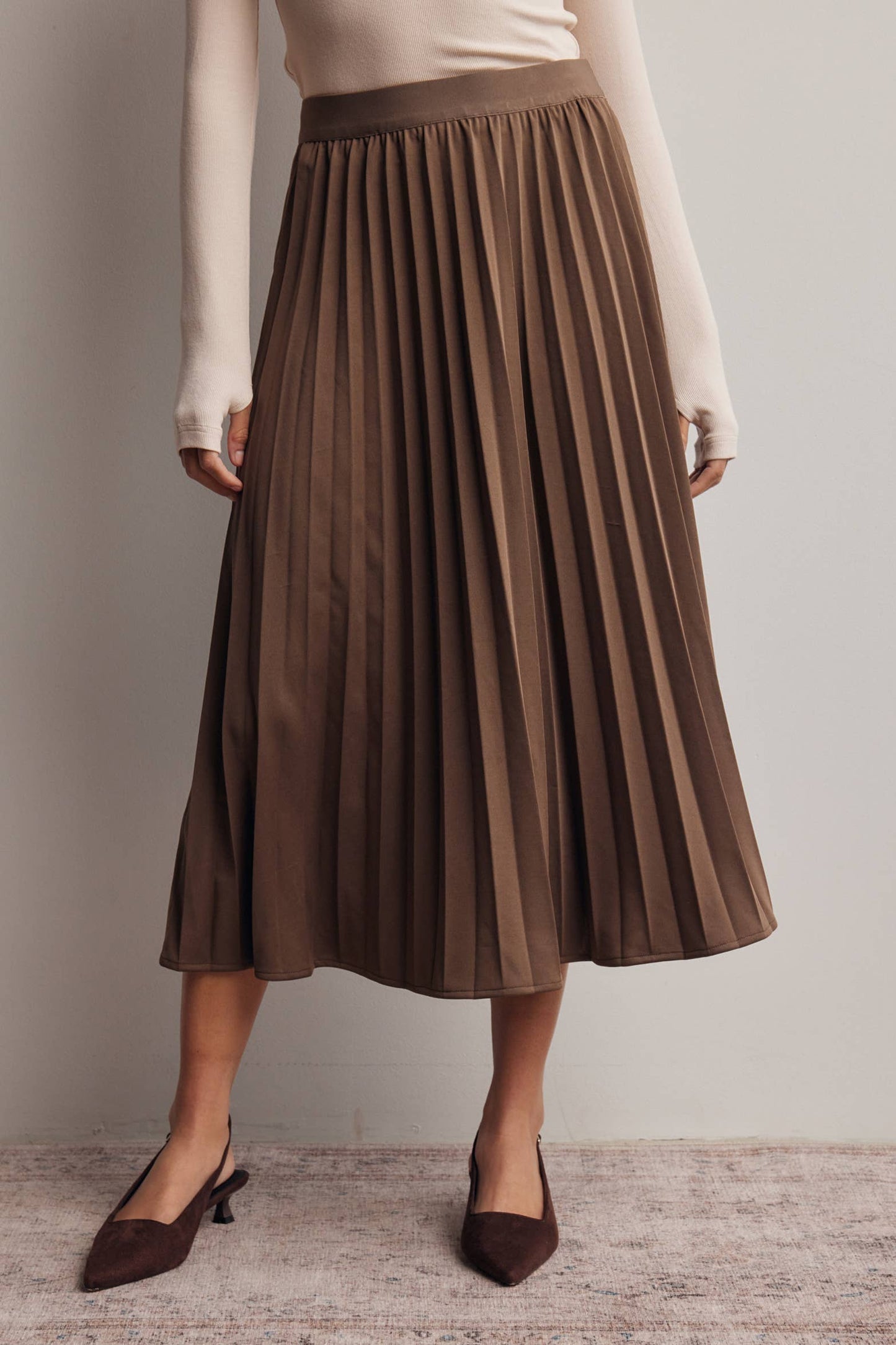 Stretch Pleated Midi Skirt FSK0027: Brown / Contemporary / M
