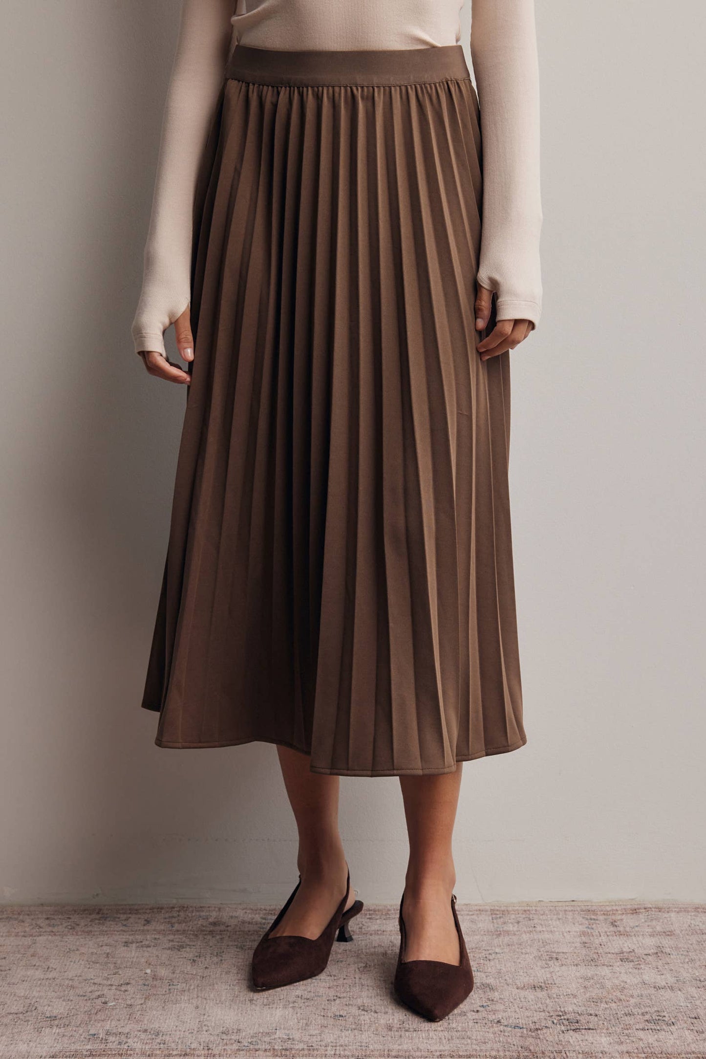 Stretch Pleated Midi Skirt FSK0027: Brown / Contemporary / M