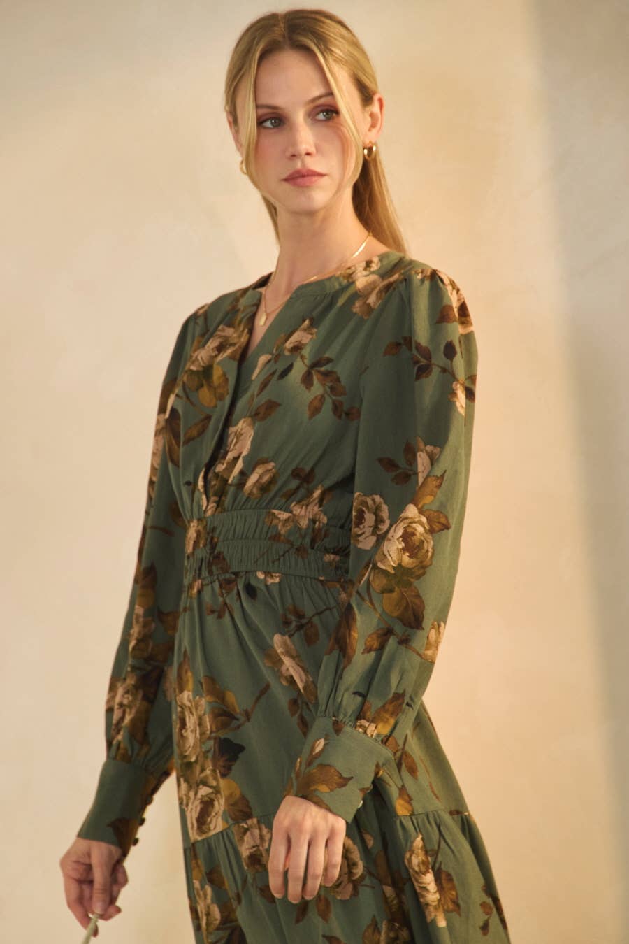Plus Floral Printed Tiered Maxi Dress: Deep Sage Multi / Plus Size / XL