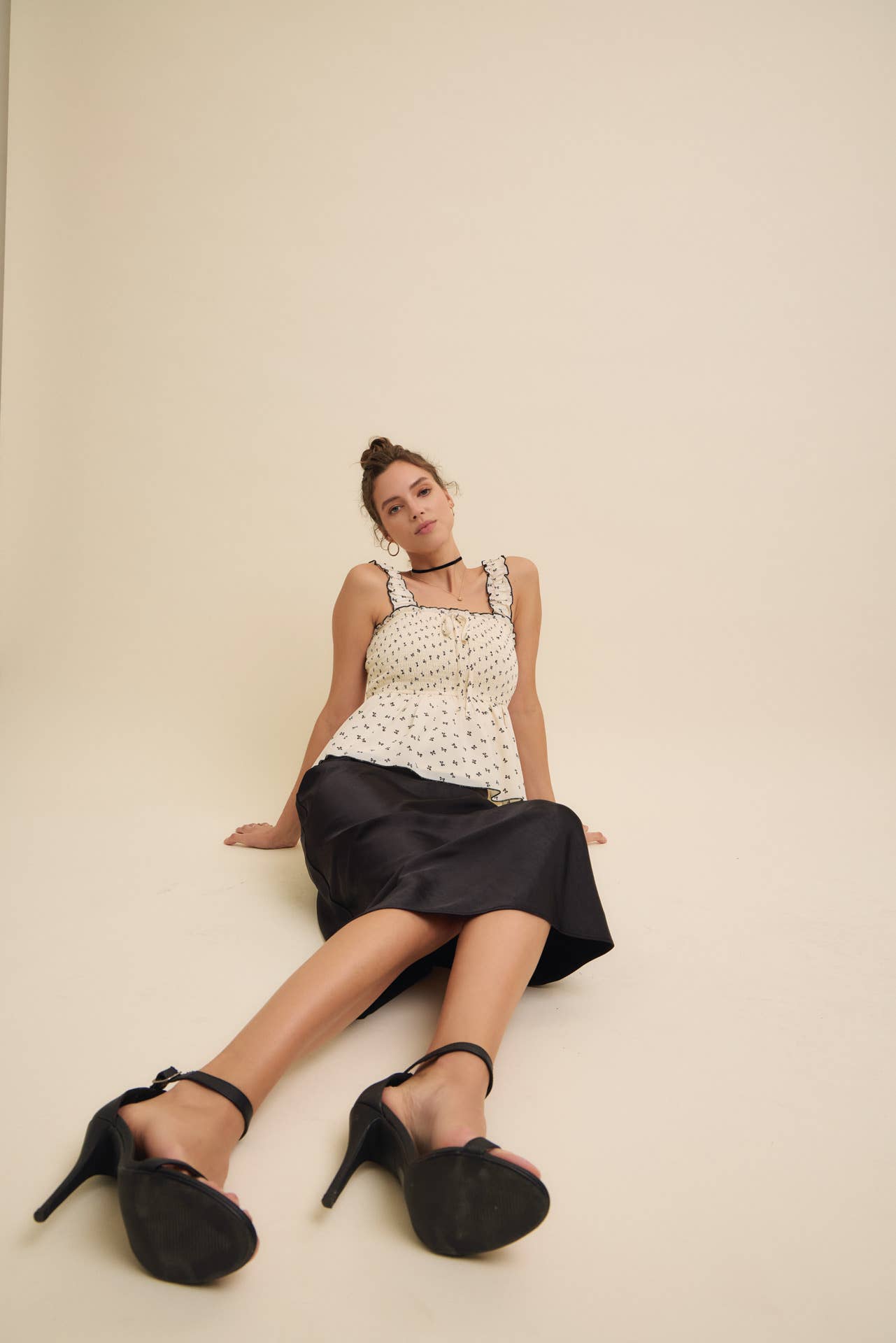 HIGH QUALITY THICK SILKY SATIN BIAS CUT MAXI SKIRT: BLACK / L