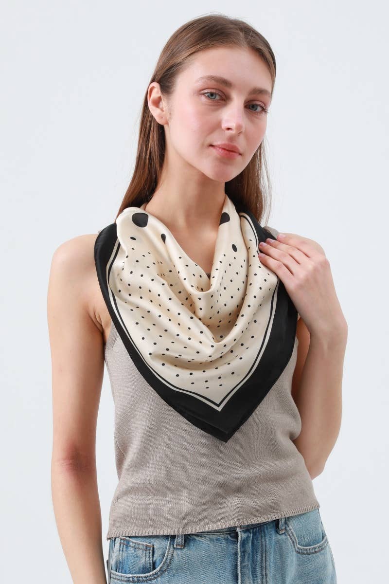 Polka Dot Bandana with Black Trim – Classic Summer Scarf