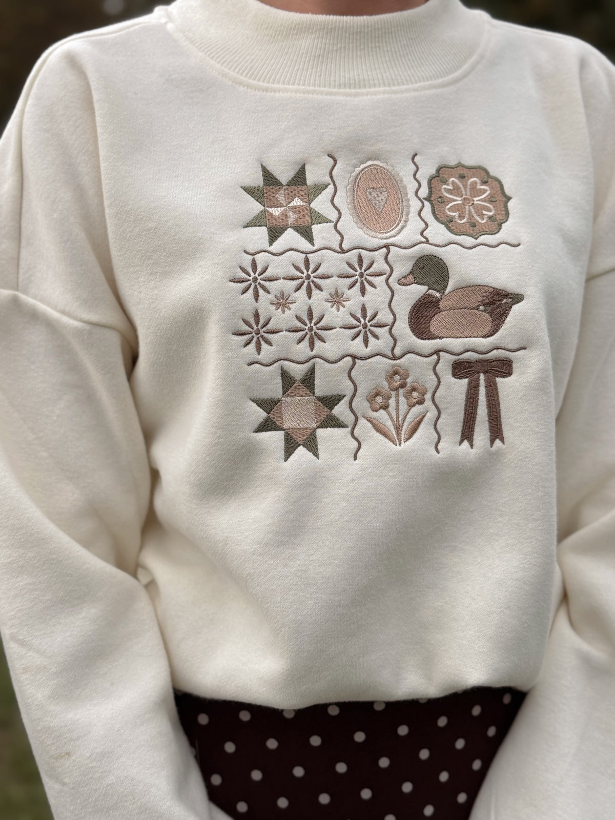 The Cottage Keepsake Embroidered Sweatshirt