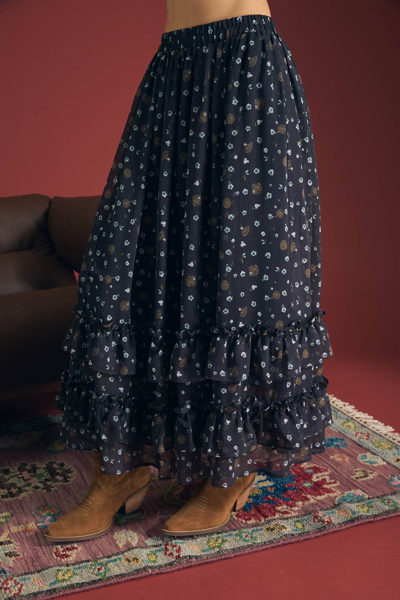 FLORAL RUFFLED TIERED HEM MIDI SKIRT: MOCHA MULTI