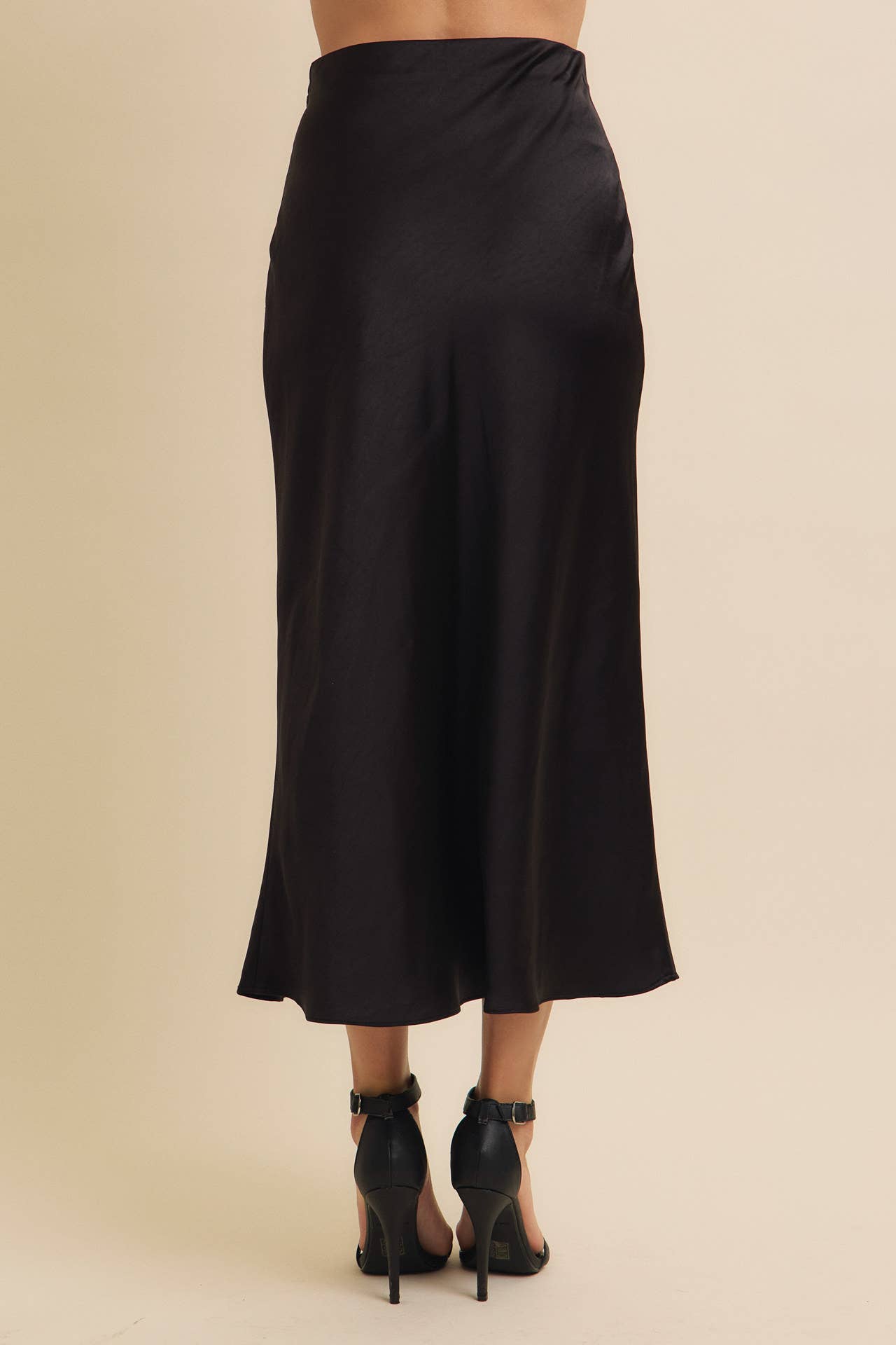 HIGH QUALITY THICK SILKY SATIN BIAS CUT MAXI SKIRT: BLACK / S