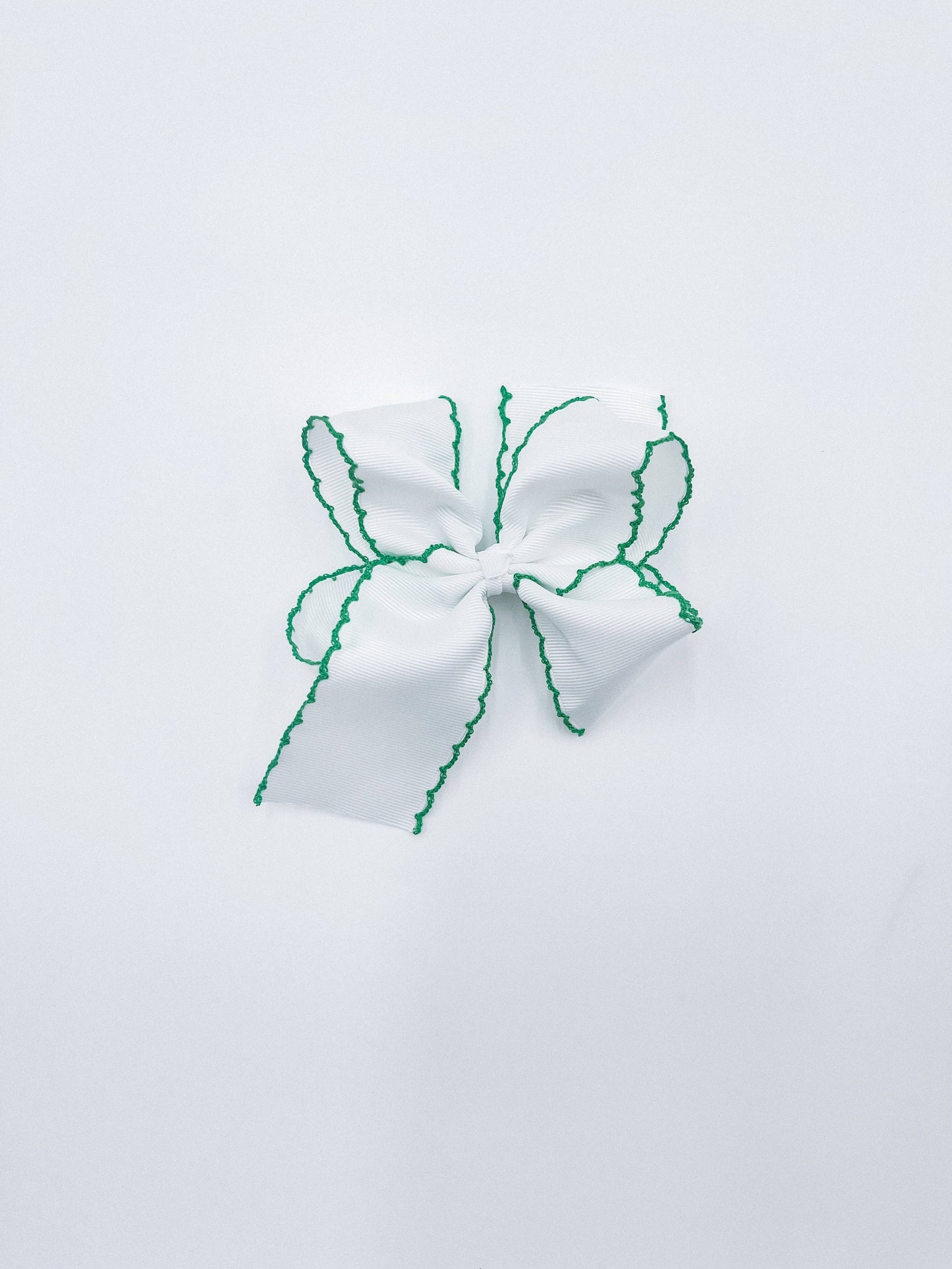 Bows - Large: White w/ White trim