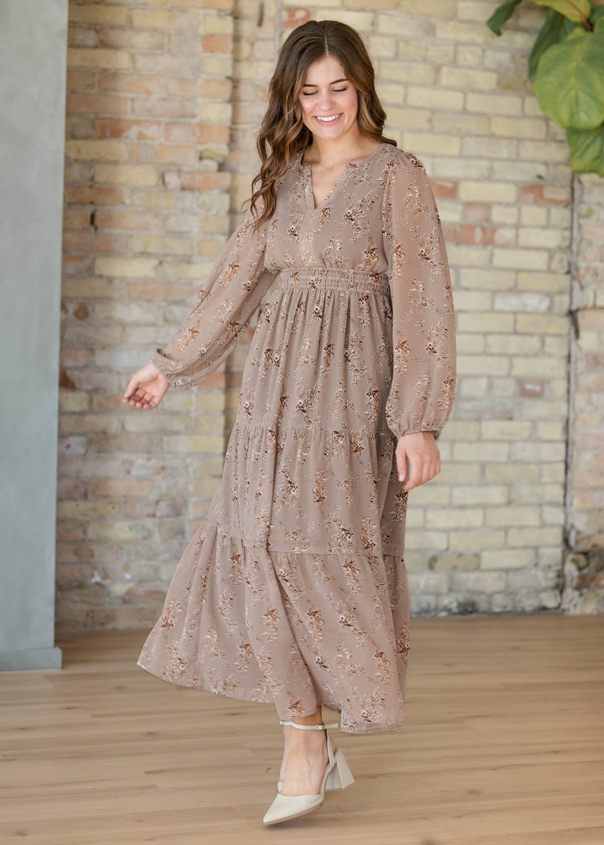 Celia Brown Floral Maxi Dress: S