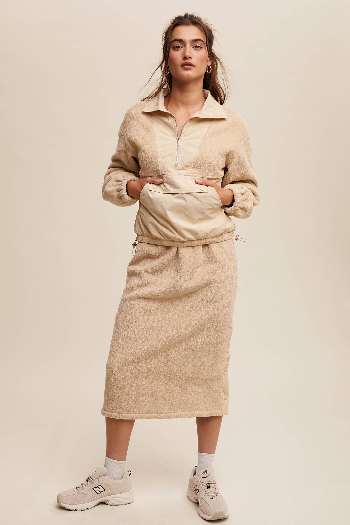 Fleece Pullover & Skirt Set: Taupe / Contemporary / S